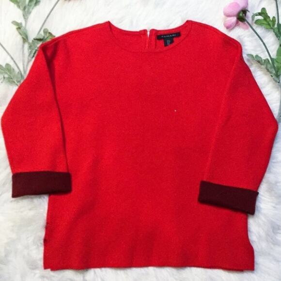 Tahari Red Zip Back 3/4 Sleeve Career Sweater Top Thick Modern Size Small S - Picture 1 of 12